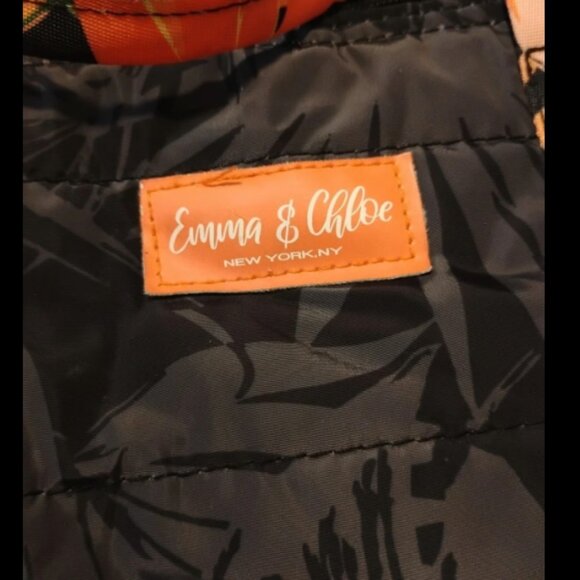 Emma & Chloe Black Tropical Quilted Zip Up Tote Bag - Picture 9 of 10